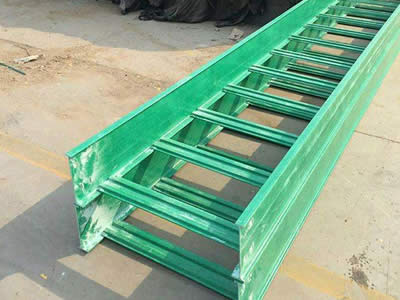 绿春玻璃钢梯式电缆桥架